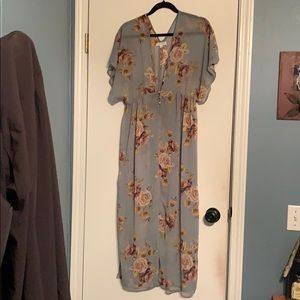 Floral Button Duster